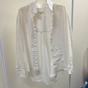 Treasure & Bond White Casual Button Down Shirt Effortless Style